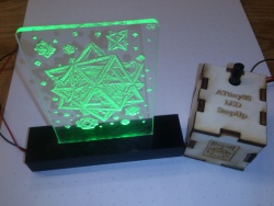 Lasergeschnittenes Blinkschild